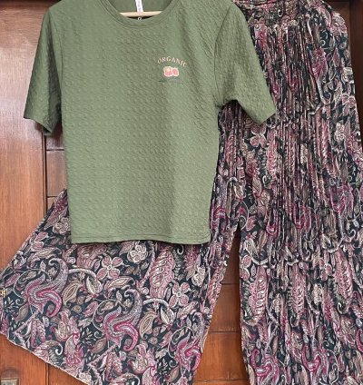 Imported popcorn T-shirt with georgette palazzo combo M and L Size (TP001)