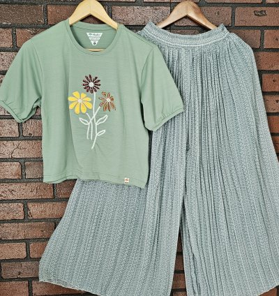 Imported popcorn T-shirt with georgette palazzo combo S and M Size (TP012)